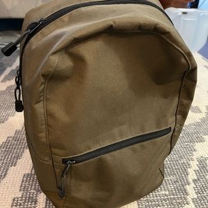 Lo & Sons Hanover Backpack